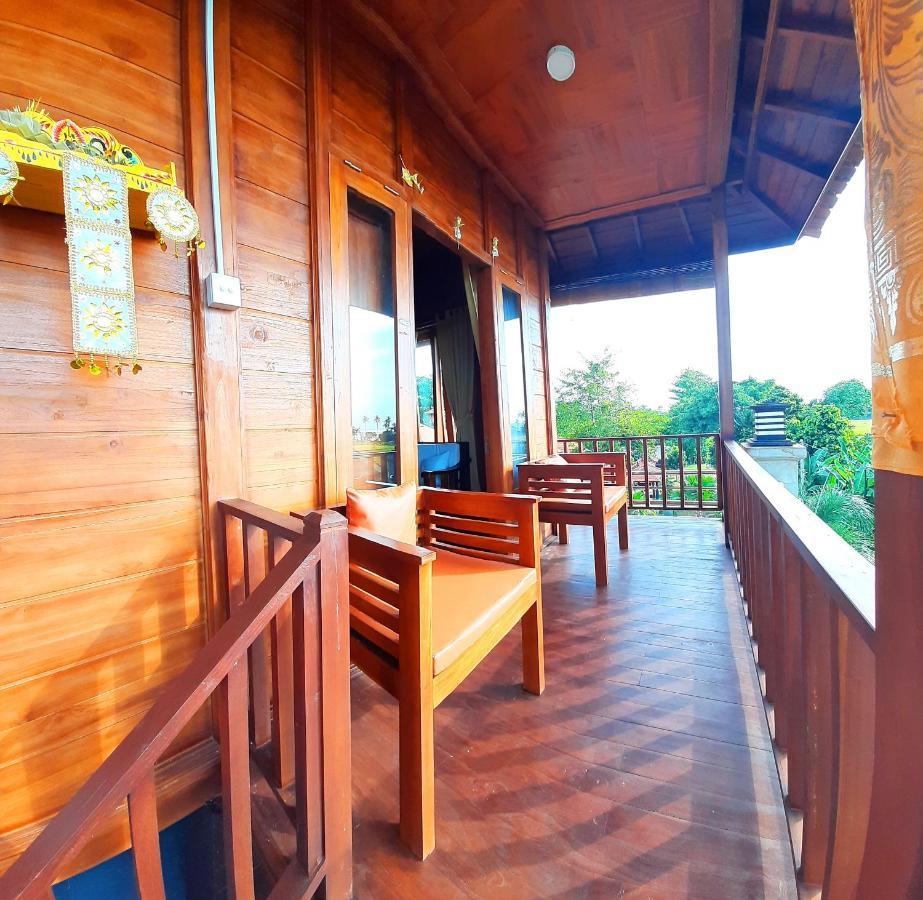 Grand Raka Homestay Lovina  Exterior photo